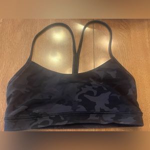 Lululemon Flow Y L Bra  size 8